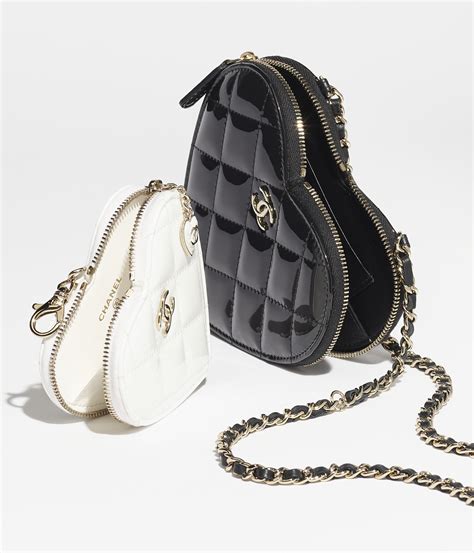 black and white chanel clutch|Chanel clutch price.